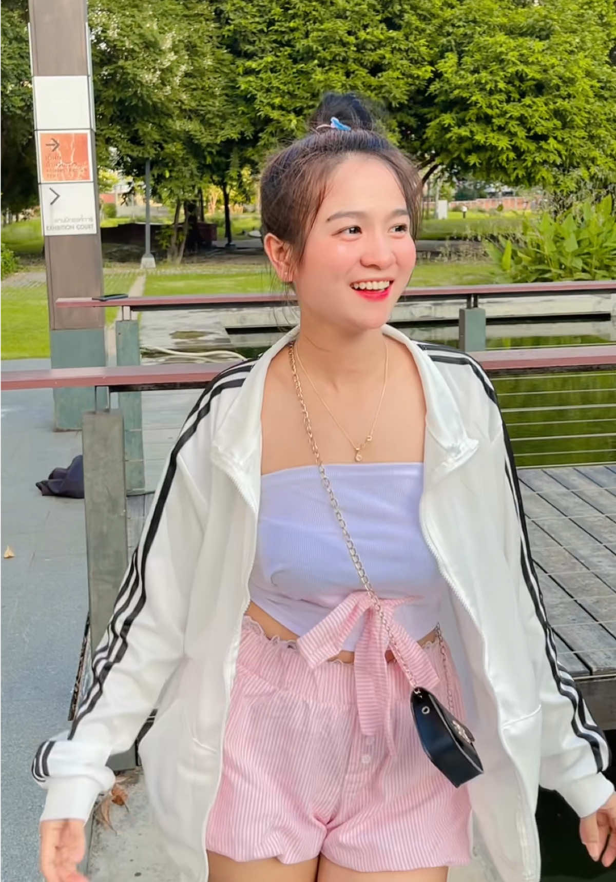 ဘာ သီ ချင်း မှ မရ သော အခါ🤥#ရောက်ချင်တဲ့နေရာရောက်👌 #မြင်ပါများပီးချစ်ကျွမ်းဝင်အောင်လို့🤒🖤 