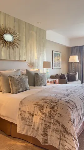 The Mulia Resort 📍Nusadua Bali Get the best prices only at travela #voucherbali #bali #hotelbali #hotelbalimurah #voucherhotelmurah 