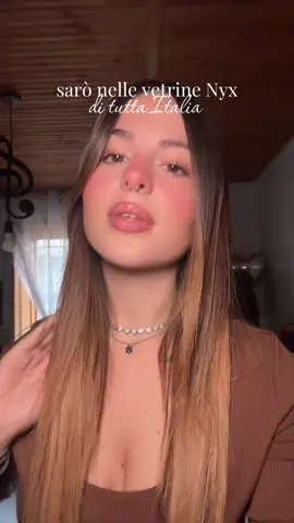 Dal 17 novembre al 30 novembre sarò in tutte le vetrine di Nyx ! Con la collezione di Bridgerton 🐝 Aspetto i vostri video li !!! Taggatemi  #nyx #vetrinenyx #nyxitalia #bridgerton 