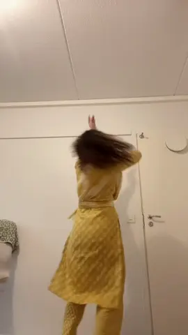 🫠💃#महादेब❤️ #foryoupage #kasmifam #fyp #creatorsearchinsights #🇫🇮 #🧿 