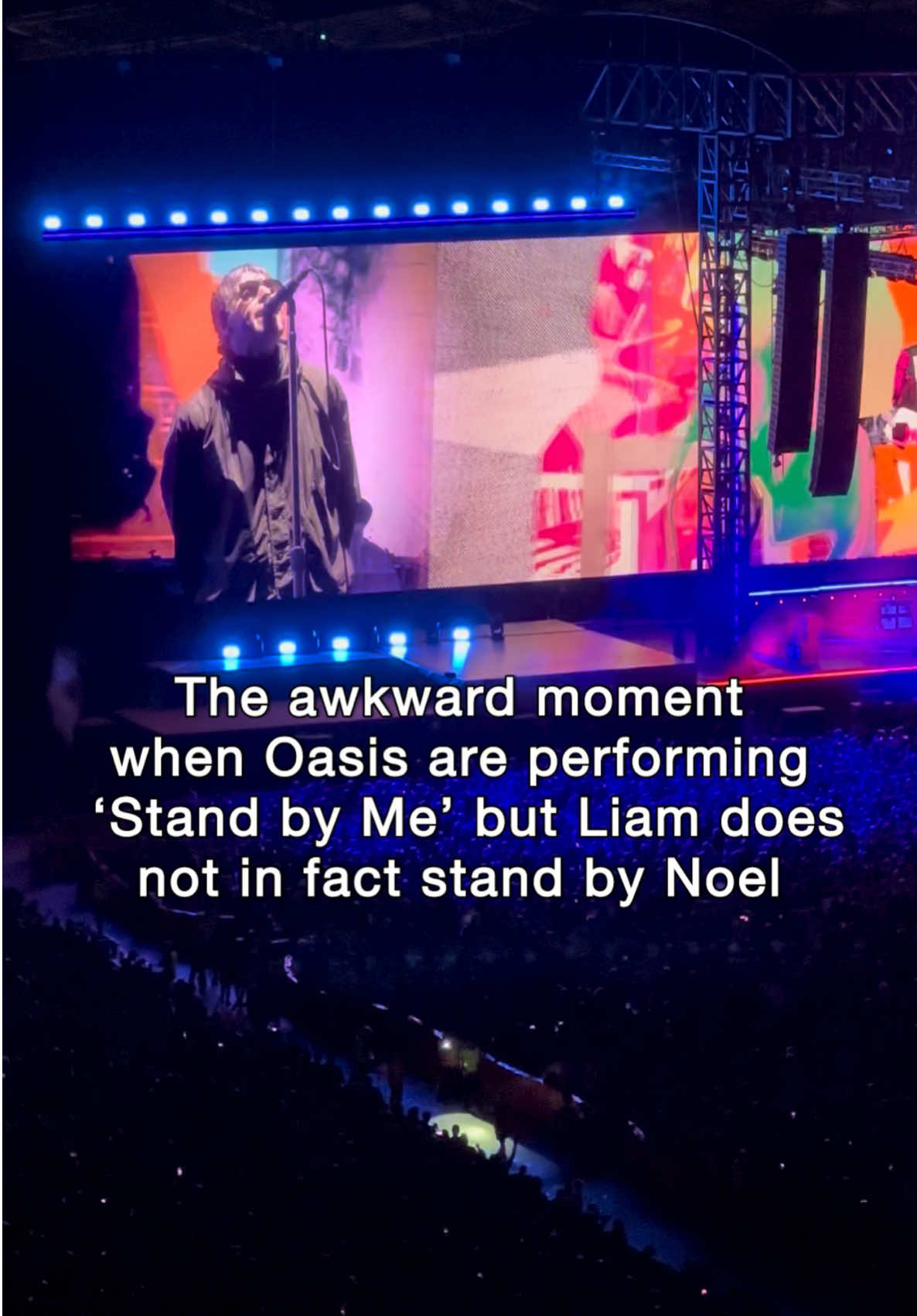 Liam dropped out mid-chorus and Noel had to stand by… himself 😢  Oasis Live 25 - Sydney night two ✨ This is just a joke ✨  #oais #oasisband #oasisreunion #oasislive25 #oasisgig ( jokes only )