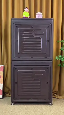 Hàng xóm nhà tôi ai cũng dùng hộp đựng đồ này, nên tôi cũng thử mua một cái. Hộp có sức chứa lớn dễ dàng đựng được rất nhiều quần áo và chăn màn. Cửa đôi mở rộng giúp tôi không phải lục tung ngăn kéo để tìm đồ nữa, và đặc biệt có thể gấp gọn gàng lại dễ dàng di chuyển-! #hopdungdo#hopdungdodanang#hopdungquanao#viraltiktok#xuhuong