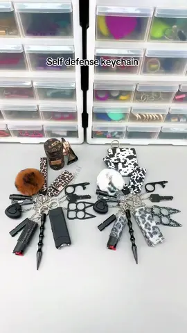 Self defense keychain #safetytips #safetyfirst #blackfriday #safetykeychain #packingorders #asmrvideo #foryoupage #fyp #selfdefenseforwomen #selfdefenseplug #selfdenfensekeychain #amazing #samllbuisnesscheck #mysterybox #linkinbio #usa🇺🇸 #comdeyvideo #fahsion #beauty #cute 