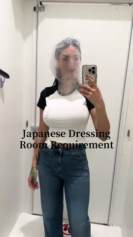 It’s genius really . #tokyo#ユニクロ#uniqlo