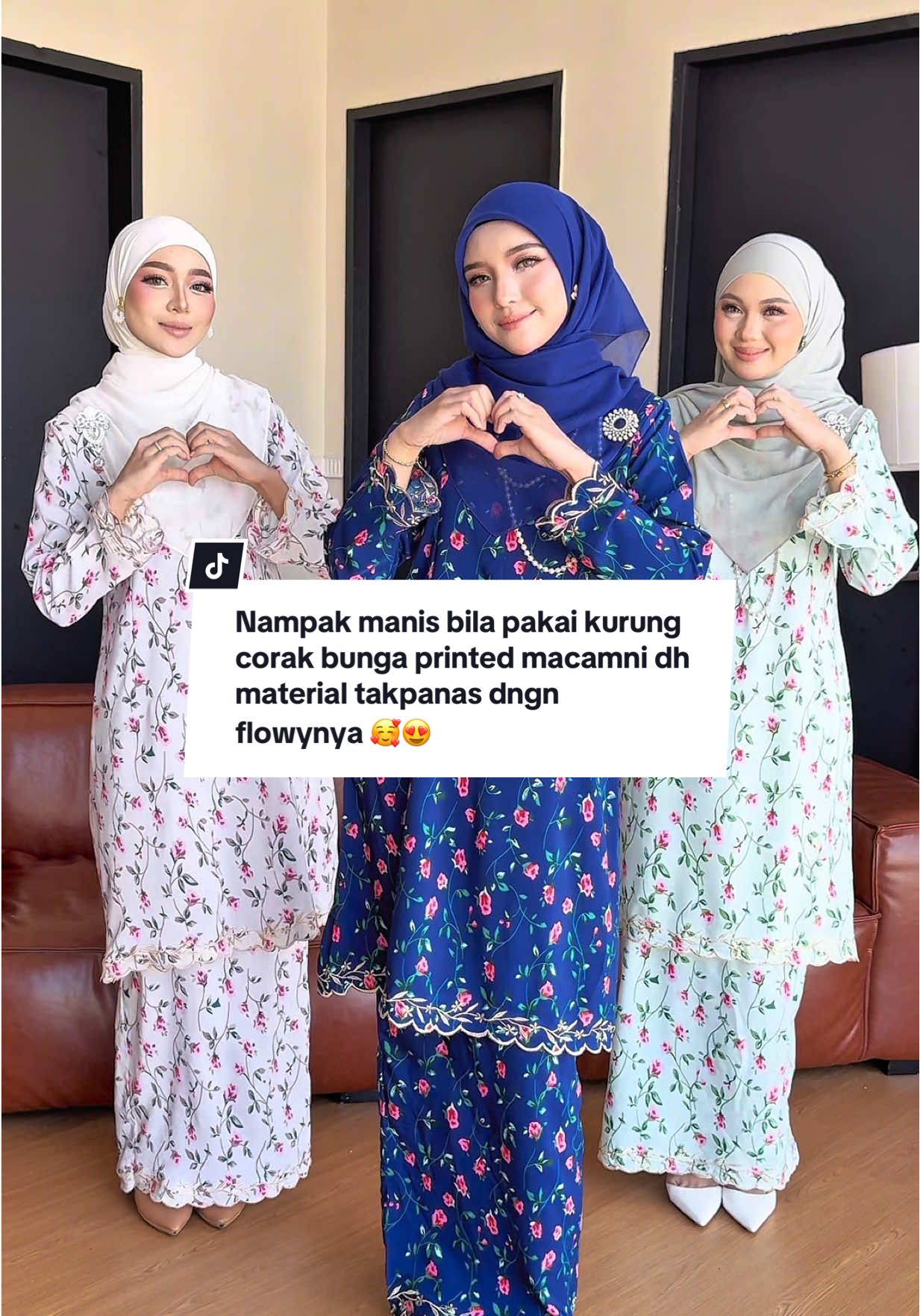 Nampak manis bila pakai kurung corak bunga printed macamni dh material takpanas dngn flowynya 🥰😍 Stanby! Masuk live launching esok Ahad jam 9pagi 📍 #nfhboutiquegallery #bajukurung #kurung #bajuwanita #kurungcantik 
