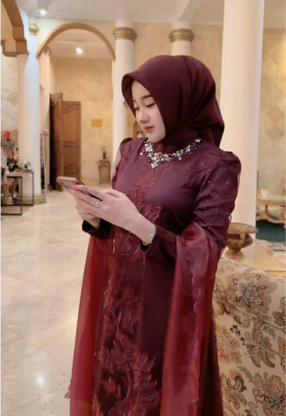 Yang ini cocok ngga buat nemenin lebaran? Eh buat outfit lebaran maksudnyaa #lebaran #raya #rayaoutfit #dresslebaran #bajulebaran