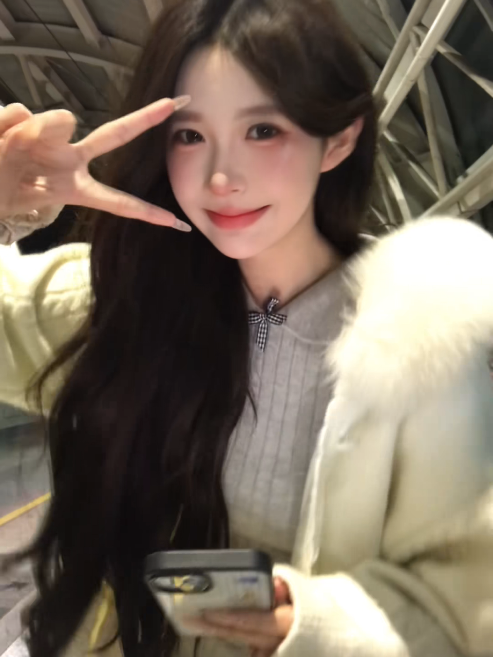 @Miss Canva 天冷了，注意身体 #甜妹 #美少女 #氛围感 #初恋 #白月光