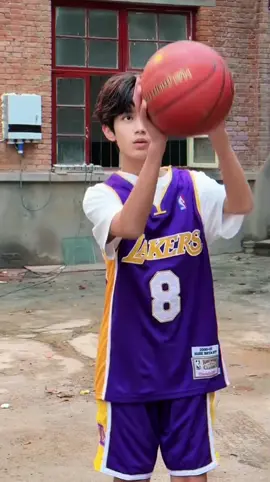 #anakbasket  #yusofie #handsomeboy  #fyppppppppppppppppppppppp   @尤索菲(yousef) 🫰🏻🫰🏻