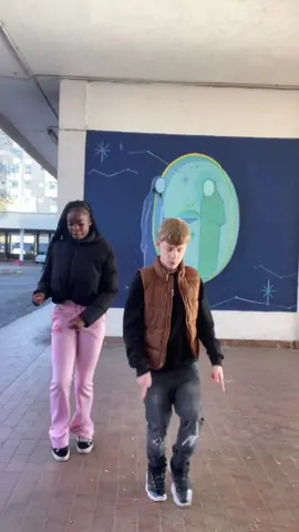 #fyp #dance #nigeriatiktok🇳🇬🇳🇬🇳🇬 @besis_halilaj010 