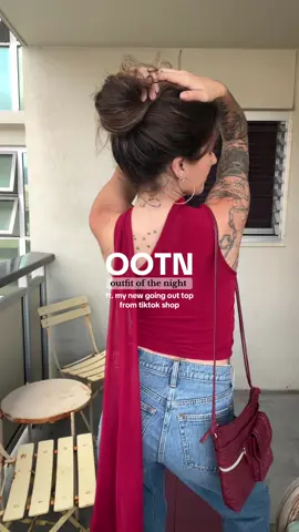 finding good going out tops that aren’t too young is so hard for me ~ I’m obsessed with this one I got from tiktok shop With TT Shop I only want to show off products I actually love and use, and this is one of them ❤️ the fabric is stretchy and so flattering, and comes in different prints  Click the link below to add to your cart 😚 #goingouttops #womensfashion #OOTD #elderemo #tiktokshopcybermonday 