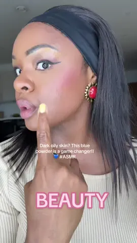 Can you tell the difference?⬇️ If you’ve got dark oily skin, you need to try this blue powder 💙  It keeps the shine away without making you look ashy! also makes your makeup waterproof! BTW yes it’s from Amazon!  #ASMR #amazonbeauty #darkskin #melanin #oilyskin 