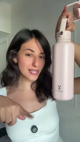 Essa garrafa termica é PERFEITA pra levar na bolsa! 💖💦 #meoky #garrafadeagua #TiktokShop1111BR #TikTokShopBlackFridayBR #garrafatermica 