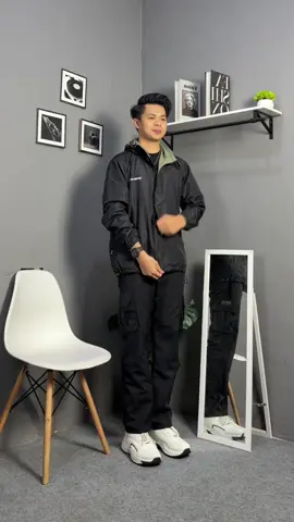 Rekomendasi jaket timbal balik keren, bisa dipake cewek cowok ya👌🏻 #jaket #jaketbolakbalik #jaketkeren #rekomendasijaket 