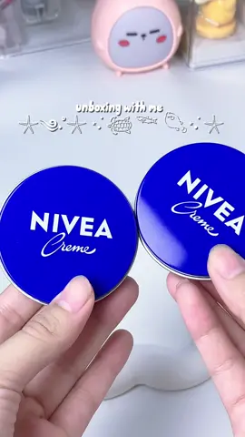Cuối tuần chill chill unbox kem dưỡng ẩm cho mùa đông đến #creatorsearchinsights #kemduongam #nivea 