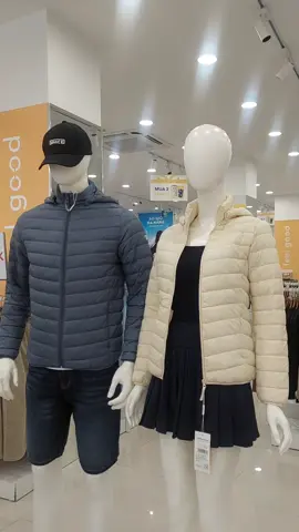 Áo phao Gia đình YODY 4S    nhẹ tênh , siêu ấm, thoải mái vận động cả mùa đông ko lạnh, nón tháo hẵn được ạ.   màu nào cũng Hót cả nhà Săn ngay khi tiktok trợ giá nhé  ( ko áp dụng tại cửa hàng ạ ) #yody #aophao #aokhoac #aophaonam #aophaonu 