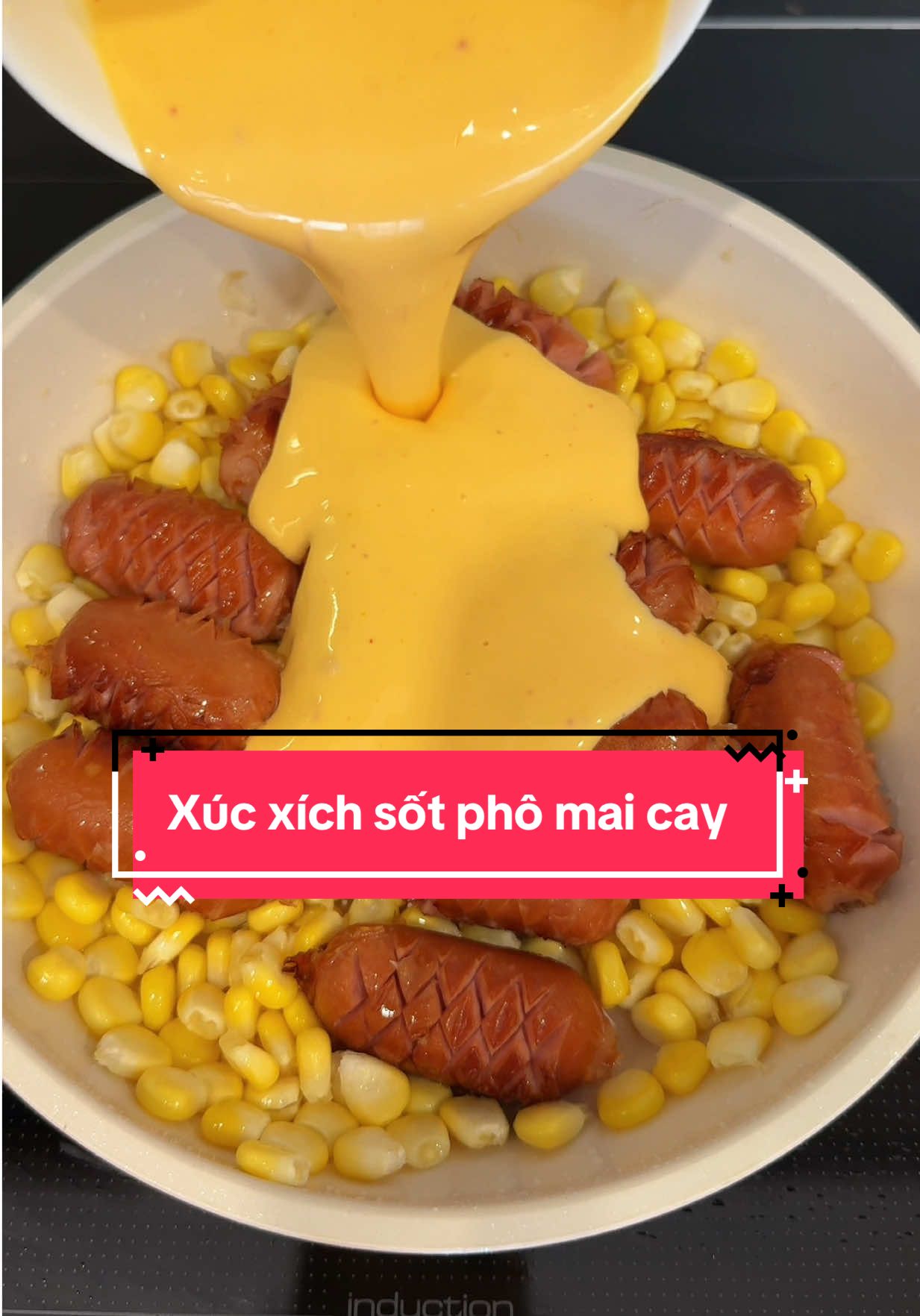 Món này làm 5 phút mà ăn cái quyện liền các bác ạ, phô mai cay cho vào xúc xích, tôm hay chấm đồ chiên rán cũng ngon á #lacluoichamchi #sotphomai #food #homnayangi 