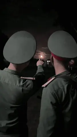 Bạn thấy gì không ngắm nốt 2 cái trăng tròn nữa rồi mình về nhé 😅😅#xuhuong #20242026❤️👮🏻 