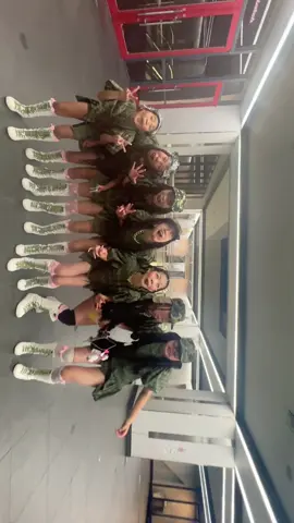 K-KOJrのみんな🫶🏾🩷 誰一人裏切らんレベルの高さ🤦🏾‍♀️ @𝑅𝑒𝑖 @𝐦𝐢𝐮𝐫𝐮 @よ な @𝘩𝘢𝘳𝘶𝘢.  @りあちゃん @はなちゃん #ダンス仲間#変顔ガチ勢 #fyp 