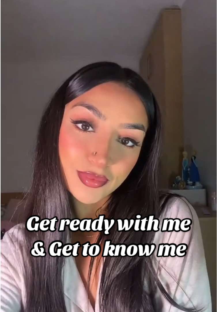 Filming while doing my makeup was actually so weird for me😂 let me know what else you would like to know, i know this video got cut really short! Foundation  - Loreal Paris Infallible, Mix of Shade 250 +260 @L'Oréal Paris UK  Concealer - Tarte shape tape in light - medium sand @tarte cosmetics  Eyeliner - Elf expert liquid liner @e.l.f. Cosmetics UK  Loose powder - Revolution Bannana  in Light @Makeup Revolution  Lip Products- Rimmel London Brownie Pie + Underground lip liner, Rosie Posie Plump Lip Gloss @rimmellondon 