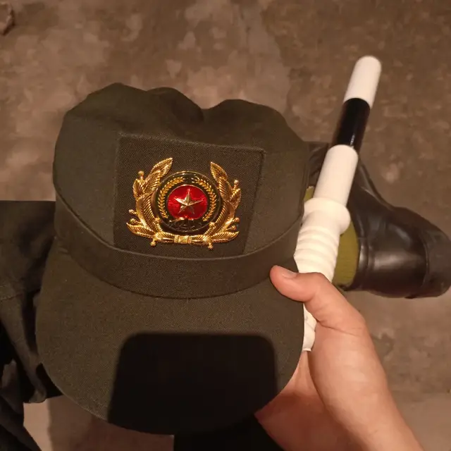 Ca Trực Đêm, Đèn Vàng, Và Một Chút Suy Tư😌 #viral #canhsatcodong #abcxyz #xuhuong 