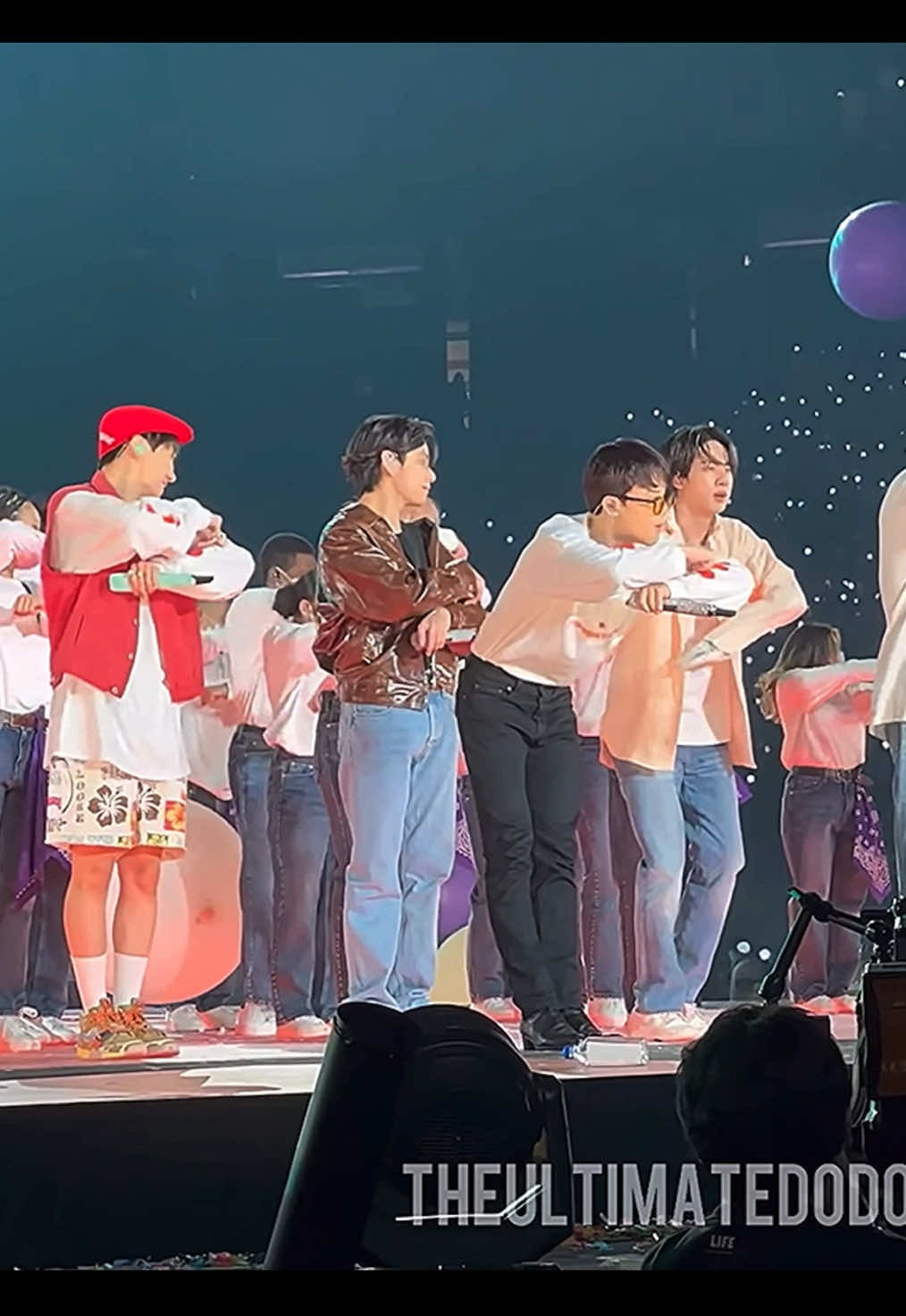 whenever they mess up, their eyes go straight to Hobi😆 #bangtan #hoseok #jin #jhope #fyp 