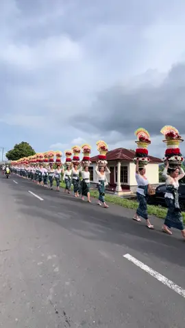 #geboganbali #pasekgelgel #puradalembalingkang #ibuk #balinese #geboganbali rahayu ibuk