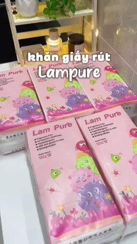 Khăn giấy rút treo tường vừa gọn gàng vừa tiện lợi #khangiayrut #khangiay #xuhuong #khangiaytreotuong #giadungthongminh 