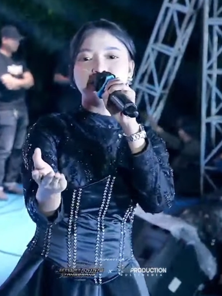 #bukitberbunga #ayucantika #mahesamusic 