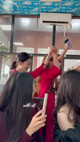 Cảm ơn tất cả mọi người đã dành thời gian đến dự và gửi lời chúc phúc cho 2 chúng mình. Thật sự biết ơn và trân trọng.#xuhuong2025🥰 #đámcưới #xuhuong #cướithôi #hạnhphúc 