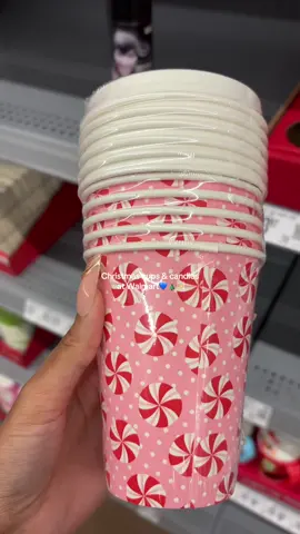 It’s finally Christmas time at @Walmart and slowly but surely my store is catching up! 💙🎄🎅🏾#christmas #christmasdecor #christmascups #candles #christmastree 