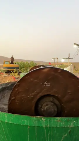 Mashiinka Dahabka ( Wet Gold Pan ) waa kala saaraha ciidda iyo Dahabka #milxo #barreadaani #sanaag #xasowgainafarow @Kαʅʅυυɳ Yαʂιɳ 🐟 ✅ @General Aarka sanaag🇸🇴🇪🇺 