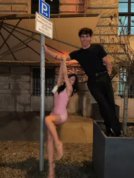 he said I’m heavy, I said you’re just weak 😂