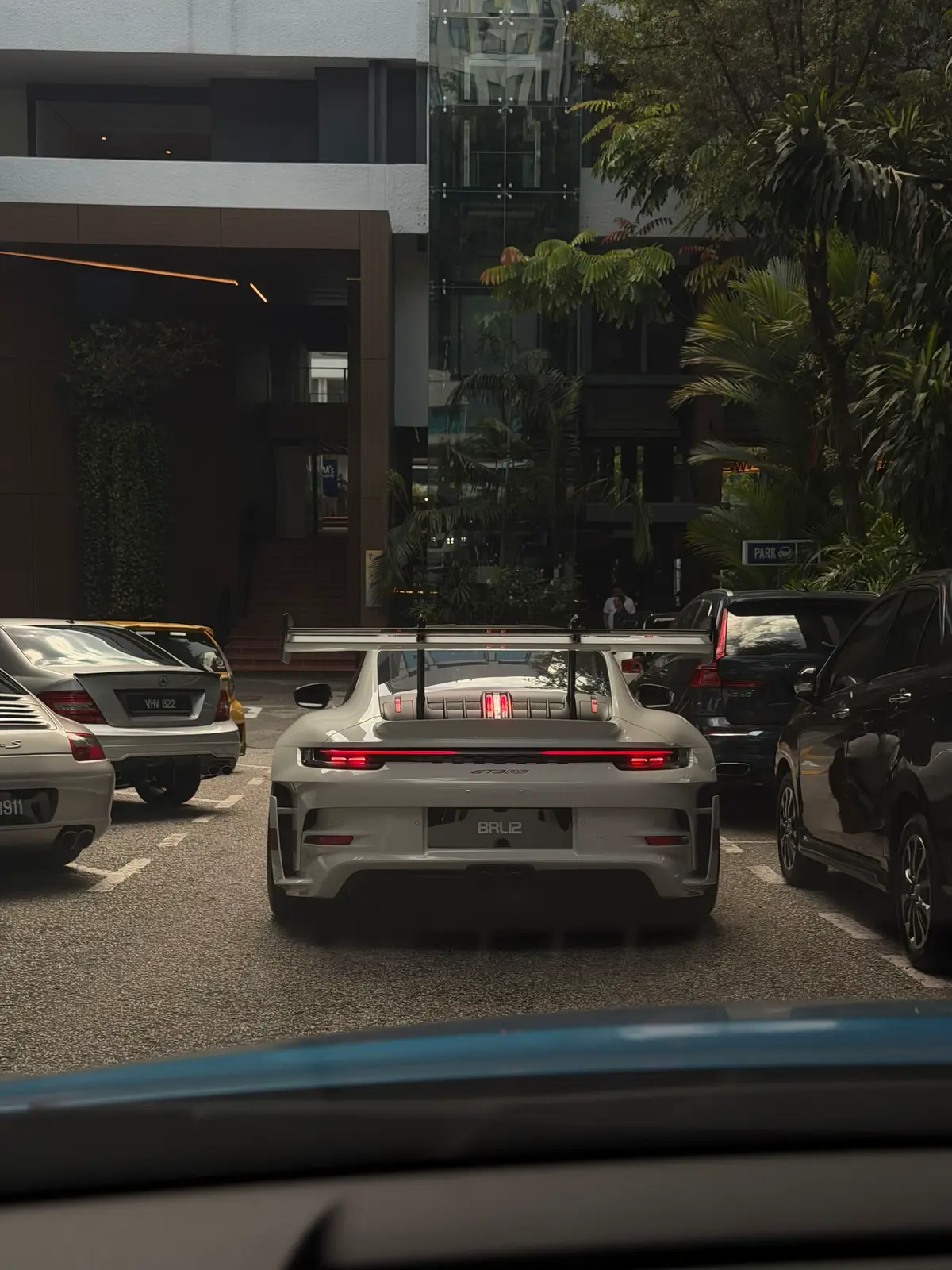 today <3 // tempted to get hoka clifton 10 but i wanna get bouldering shoes too 😔