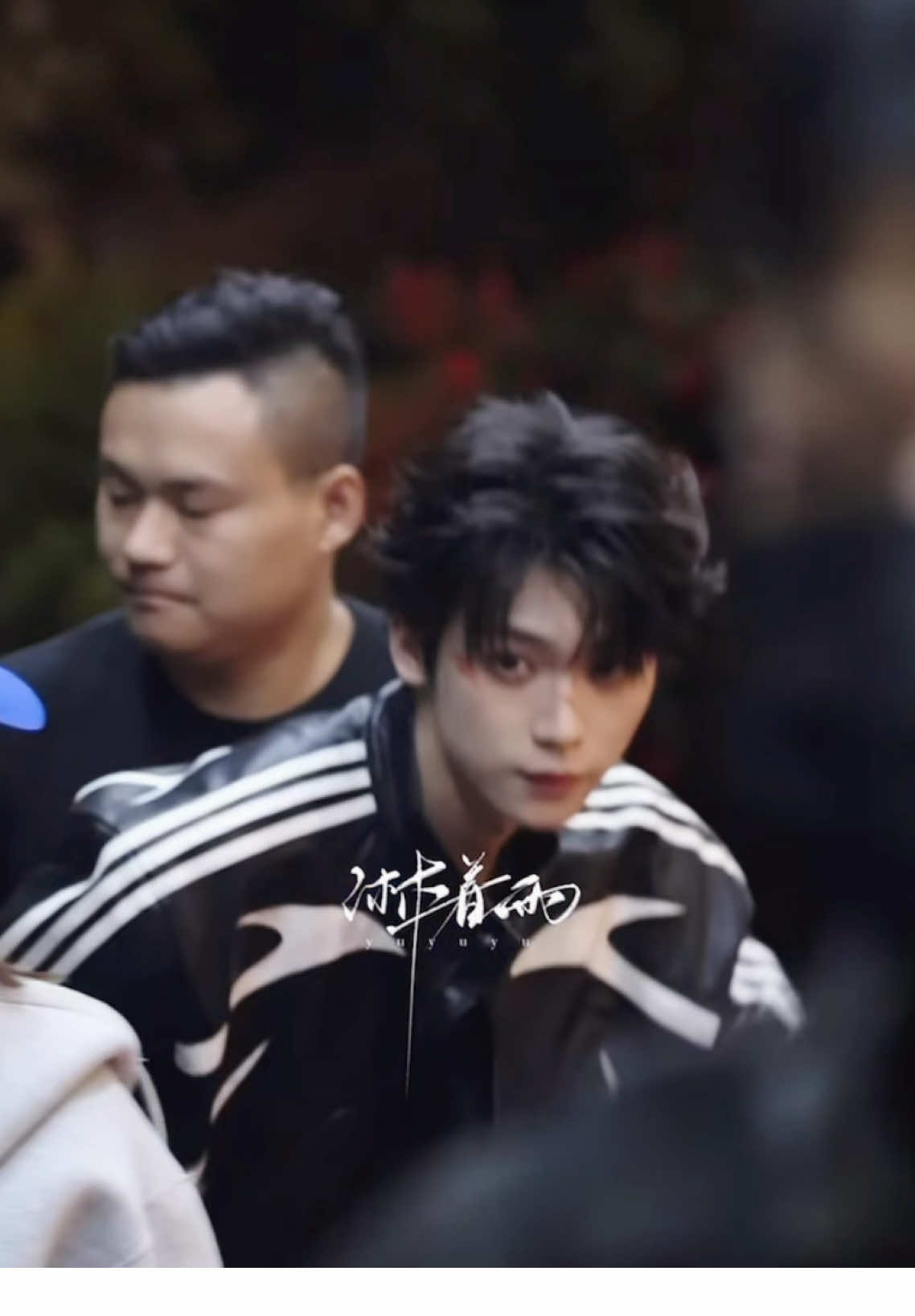 [Tử Du sân bay đêm ngày 8.11.2025 ✈️] Từ Phủ Điền thẳng tiến đi Nam Kinh ngay trong đêm!!! Bằng Bằng thượng lộ bình an nhé!!! #梓渝 #郑朋 #TửDu #Ziyu #Viral 