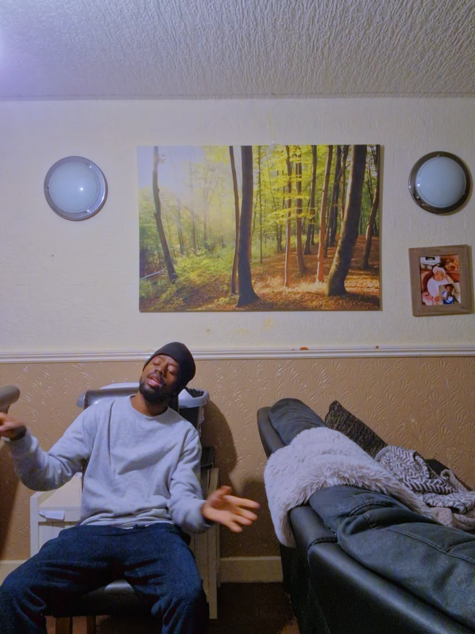 Andinyure murudo ndino swimmer bro! runna rulez is him 🔥💯🙌🏽#viraltiktokvideo #runnarulez #zimcomedy🇿🇼🇿🇼zimtiktok🇿🇼🇿🇼 #zimtrendingsongs #mrhugfan 