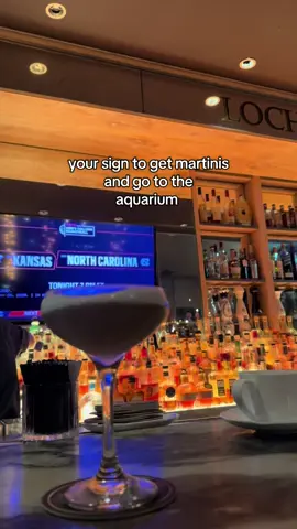 loch bar 🤝 aquarium #baltimore 