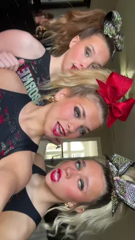 showcase❤️❤️ @emma @Lily Wekluk 