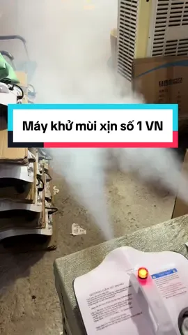 So sánh máy phun khói khử mùi dùng BƠM ĐỒNG và máy dùng BƠM NHỰA hoạt động thực tế có gò khác nhau => anh em xem hết video soi kỹ sẽ thấy khác biệt cực lớn#maykhumuioto #khumuixehoi #mayphunkhoi #noithatoto #thomxe #lamsachxe #maykhumuibomdong #maykhumuiqta 
