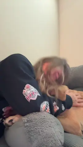 Anyone else just sing to thier dog🙃💞 I promise he loves me! #fyp #explorepage #dogmom #prettyteeth #dogsoftiktok 