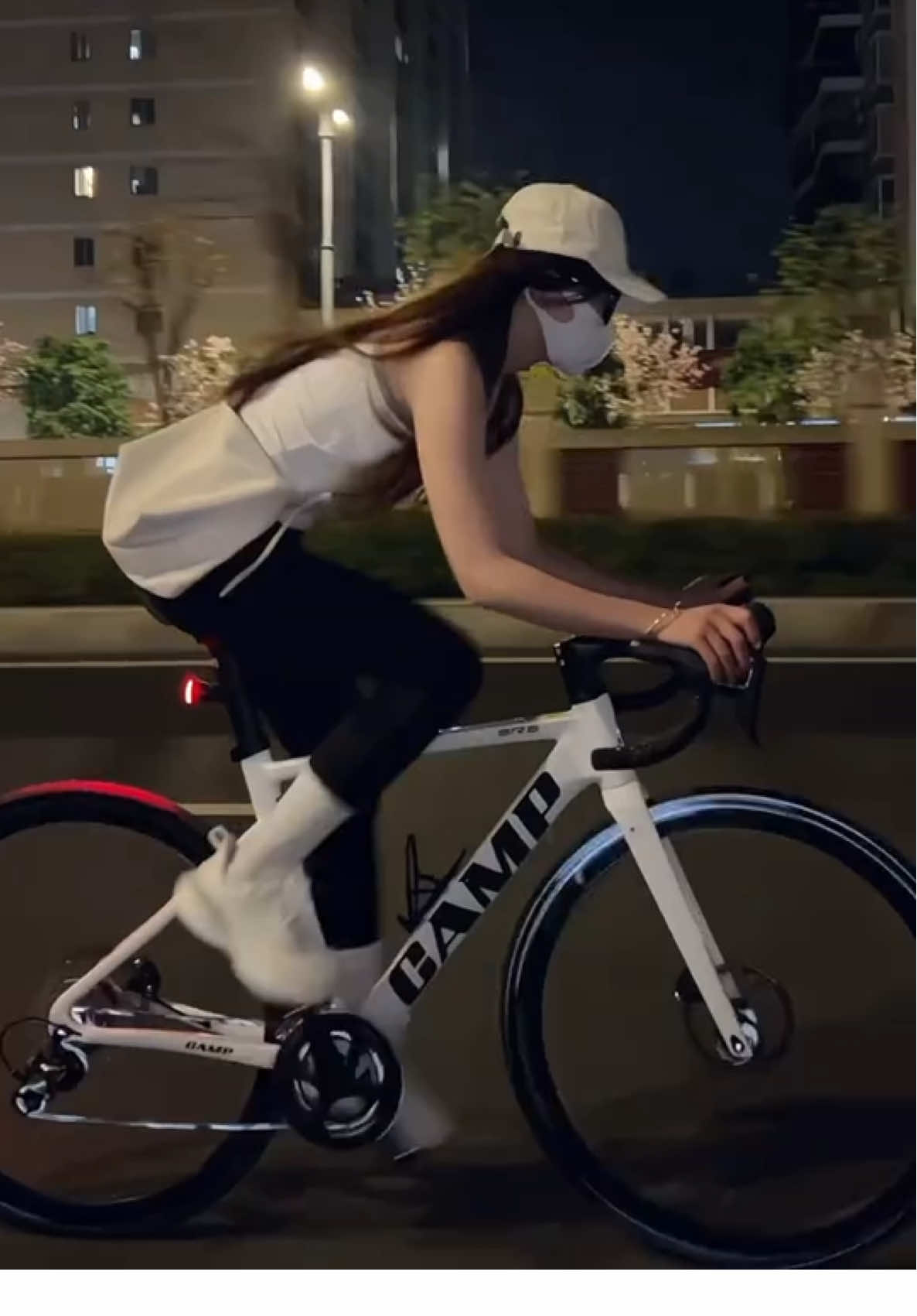 In an era rife with infidelity, I chose to ride a bike. #RoadBike #RecreationalRide #NightRide #DailyRide