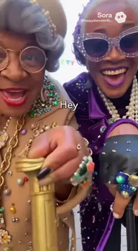 Happy Birthday! . . . . . . . . #happybirthday #old #wishes #funny #funnyvideos 