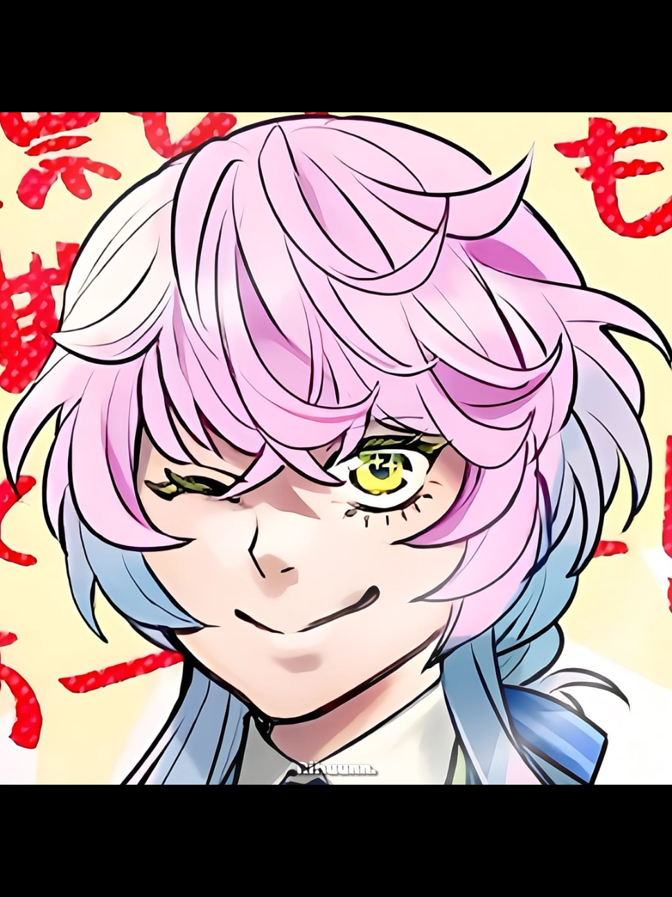 MICHEL DE NOSTREDAME. Michel de Nostredame/Nostradamus ( hidup sekitar 1503-1566 M ), adalah seorang tabib, astrolog, dan peramal asal Prancis. Doi terkenal karena bukunya yang berjudul Les Propheties ( diterbitkan tahun 1555 ), kumpulan dari empat baris puisi ( kuatrain ) yang dianggap meramalkan berbagai peristiwa masa depan. Get Excited? Penjelasan ( sejarah ) singkat dibawah Dawg ↓ Disclaimer dulu coy : vt ini ga bermaksud menyinggung, menjatuhkan, atau mengejek pihak manapun⚠️. Tentu saja dikoreksi jika gua ada salah dalam penerapan kata-kata, ataupun hal lainnya. Lanjutttt ; Nostradamus awalnya belajar kedokteran, lalu menjadi terkenal karena membantu mengobati wabah pes ( Black Death ) di Prancis. Namun kemudian, doi mulai menulis ramalan, dan karya astrologi. Karya terkenalnya diabadikan di buku Les Propheties berisi 942 kuatrain yang menggunakan bahasa campuran Prancis, Latin, Yunani, dan Occitan. Ramalannya disusun dengan gaya puitis, simbolik, dan samar, sehingga bisa ditafsirkan secara luas. Banyak orang percaya bahwa ramalan Nostradamus telah “memprediksi” berbagai peristiwa yang akan datang, seperti ; Kebangkitan Napoleon Bonaparte, Kekuasaan Adolf Hitler, Revolusi Prancis, Kematian Raja Henry II, Serangan 11 September 2001 di Amerika Serikat ( menurut sebagian tafsir modern ). Namun, tidak ada bukti ilmiah bahwa Nostradamus benar-benar meramalkan peristiwa-peristiwa itu secara spesifik, tafsirannya sering dibuat setelah peristiwa terjadi.  DANNN GUA PRIBADI ADALAH ORANG YANG NGGAK PERCAYA AKAN HAL TERSEBUT ( RAMALAN NOSTRA ), TAPI TETAP MENGHORMATI DOI KARENA SUDAH MENJADI PAHLAWAN, SAAT BLACK DEATH PANDEMI. Nostradamus meninggal pada tahun 1566 akibat asam urat, dan edema ( pembengkakan akibat cairan tubuh ). Doi dimakamkan di gereja Collegiale Saint-Laurent di Salon-de-Provence. Hingga kini, Nostradamus tetap menjadi sosok misterius, dan populer dalam budaya populer, mulai dari film, buku, hingga teori konspirasi modern. Banyak yang menganggapnya 