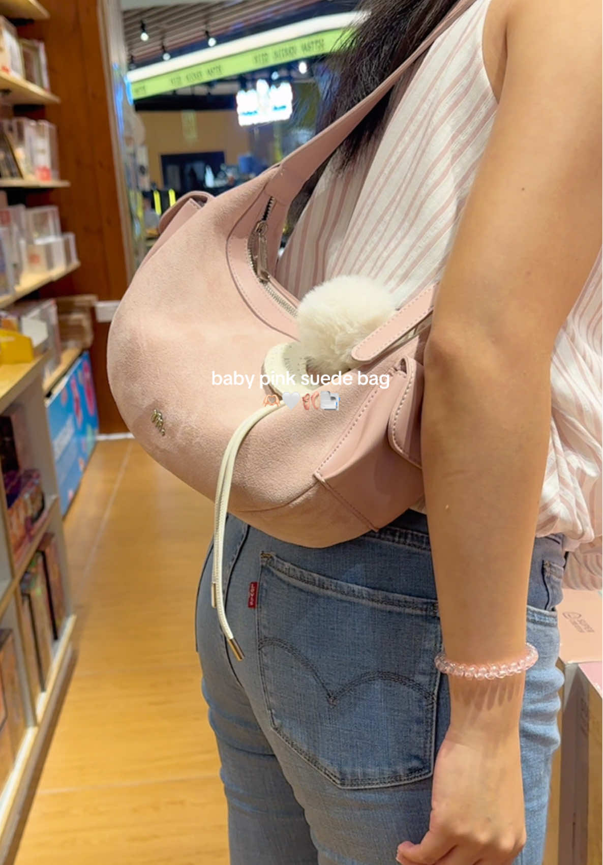 my new go-to pink bag from mossdoom! the mossdoom sira bag collection  #sgtiktok #sgfyp #singapore #createtowin #sgtiktokshop 