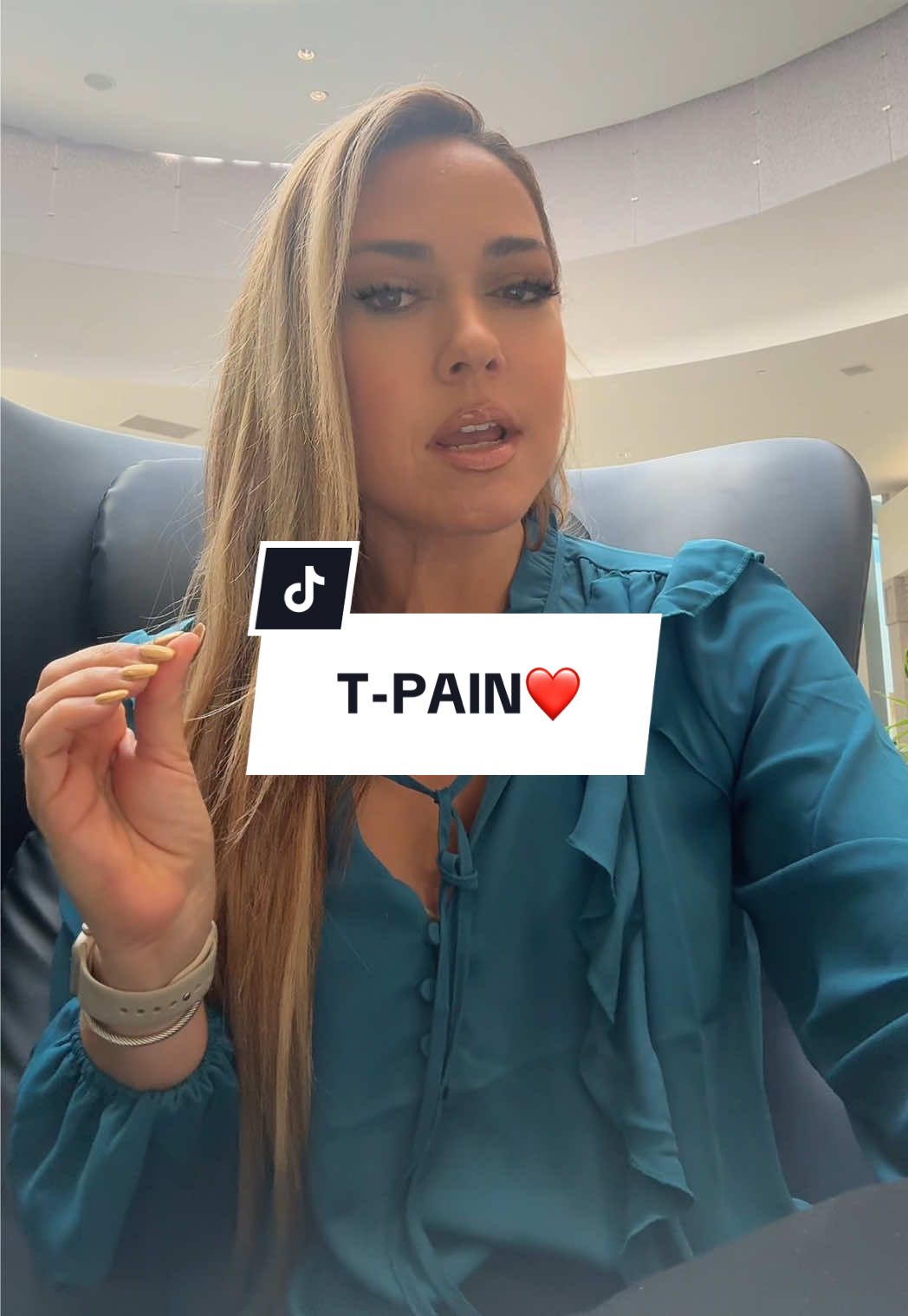 One day I’ll see you live @Theodore !!🥹 #tpain #fypage #rufusdusol #merch #bocaraton 