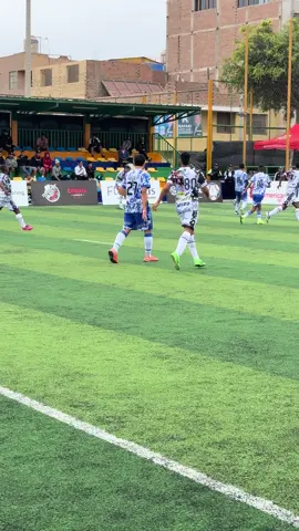 Pase de crack de Pali y golazo de Jordi 