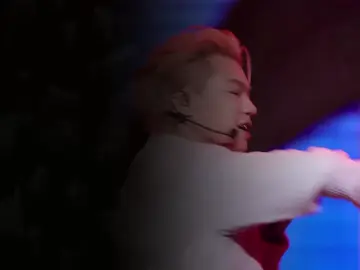 Em xinh Cam kết hợp đầy ăn ý với các anh trai #orange #anhtraisayhi #toyourex #zzlyrics #zuongzeroent 