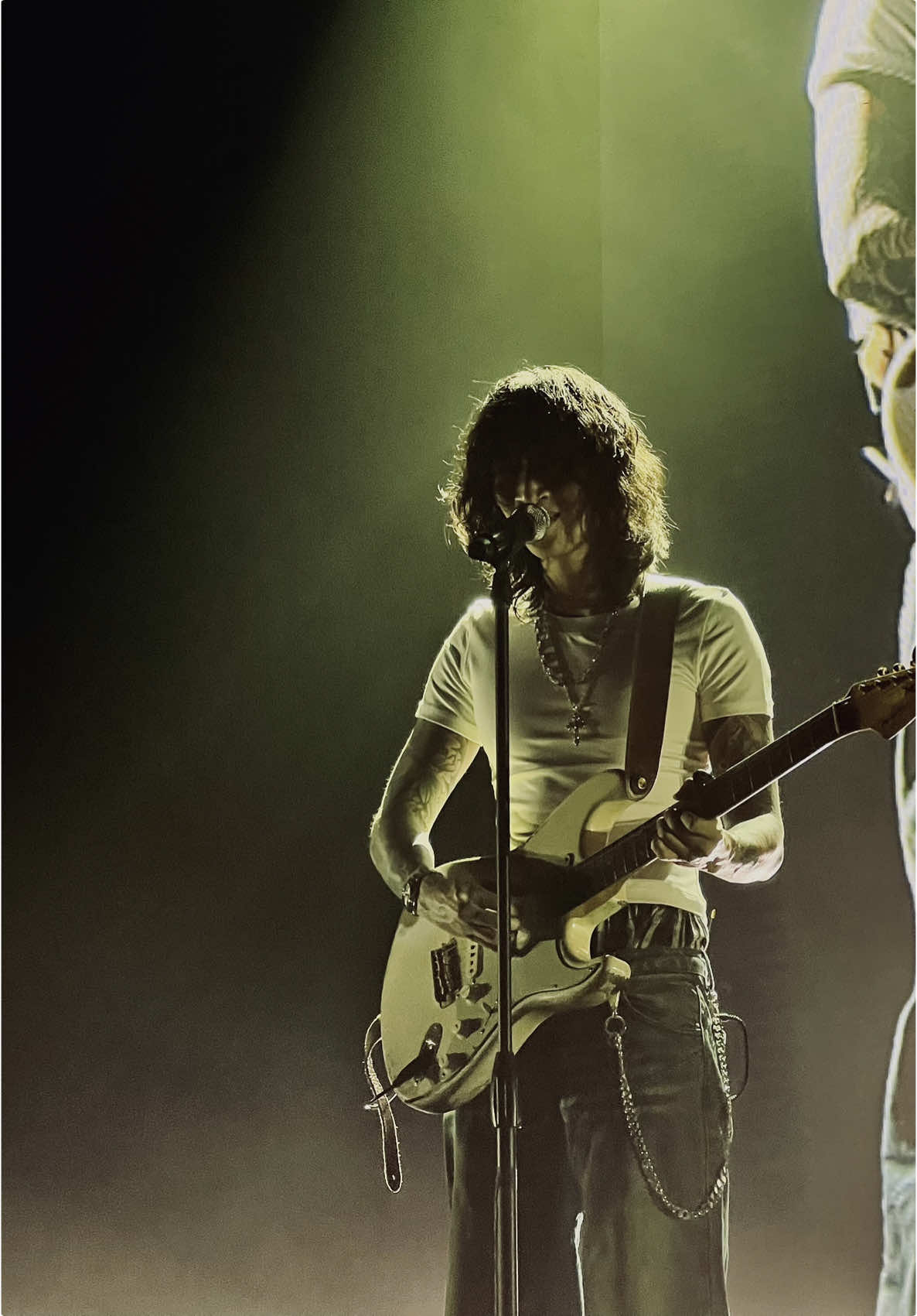 Miss this era a lot😭@keshibeats #keshi #keshitour #keshiconcert 