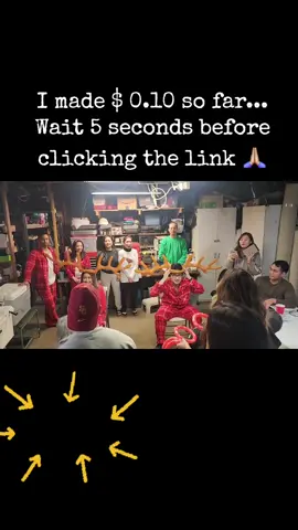 Trying to get enough click to pay for the holidays! #LIVEIncentiveProgram #LIVEFEST2025 #MakeLIVECount #PaidPartnership #christmas 