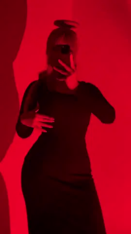 trying something different with my makima cosplay!! what do we think? #makimacosplay #makima #makimachainsawman #chainsawmancosplay #fyppppppppppppppppppppppp 