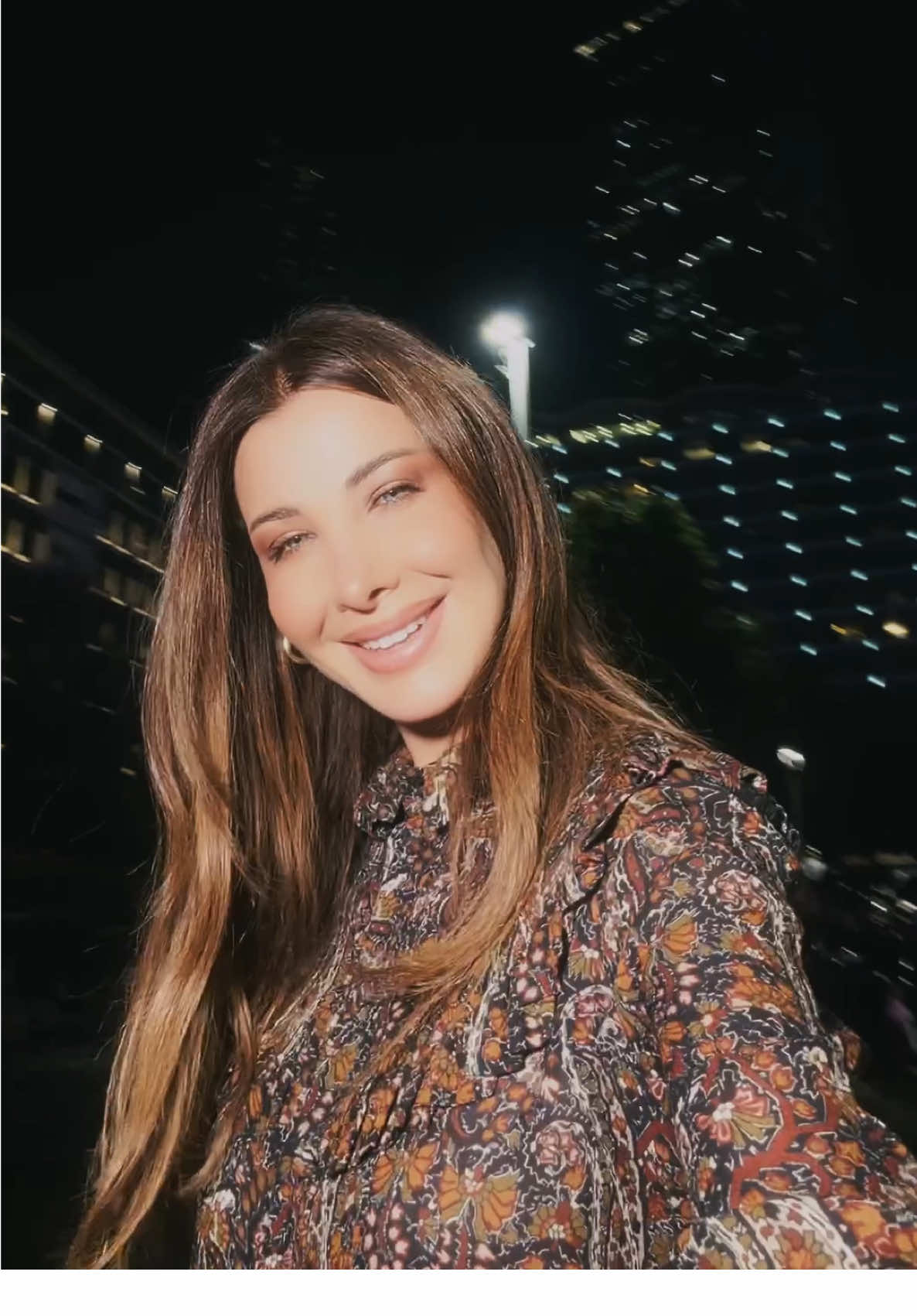 Just a walk through #Indonesia… and my heart is full 🫶🏻 Love truly speaks one language 💕 #NancyInIndonesia #نانسي_عجرم #NancyAjram 